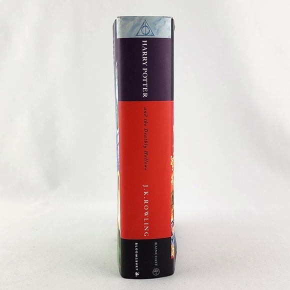 EUC First Canadian Edition Harry Potter and the Deathly Hallows  J.K. Rowling - Picture 2 of 14